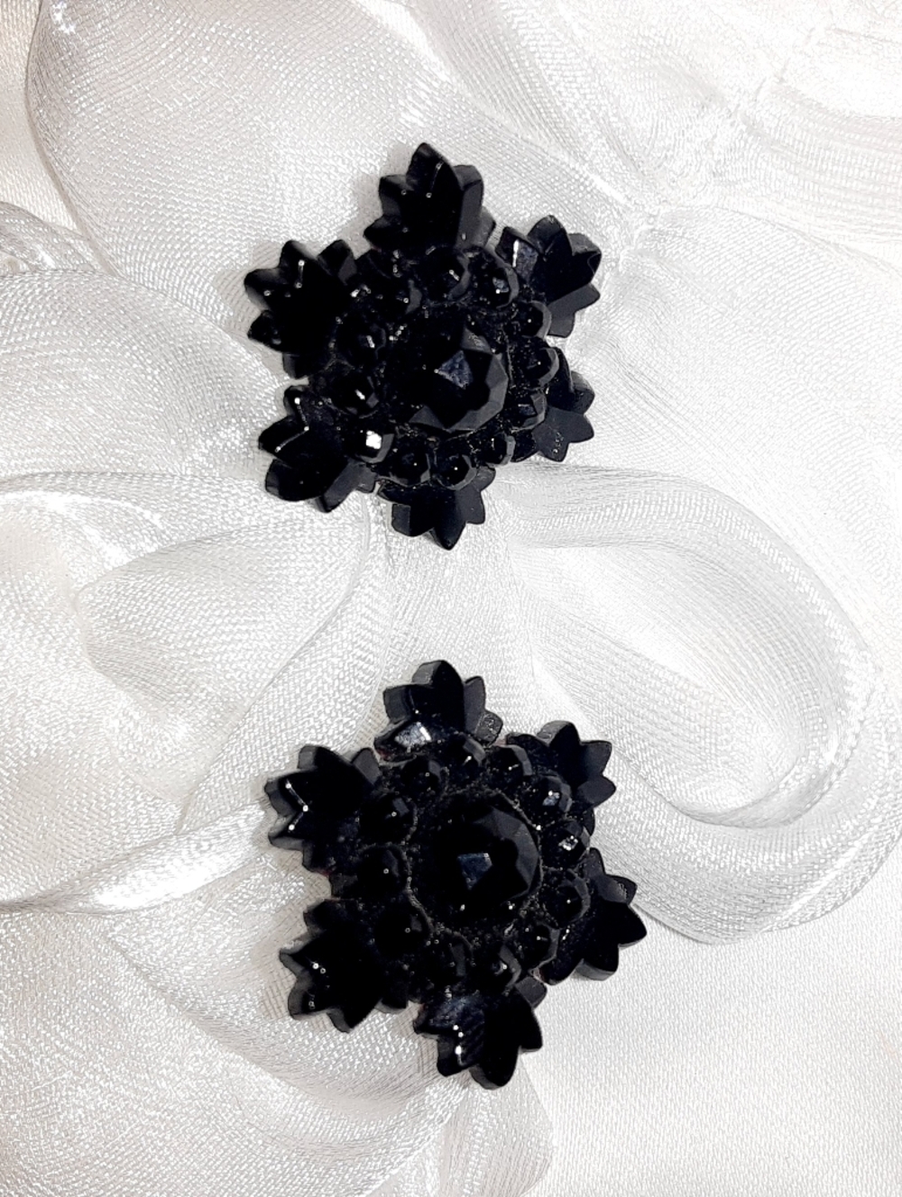 Czechoslovakia Black Snowflake Vintage Earrings
